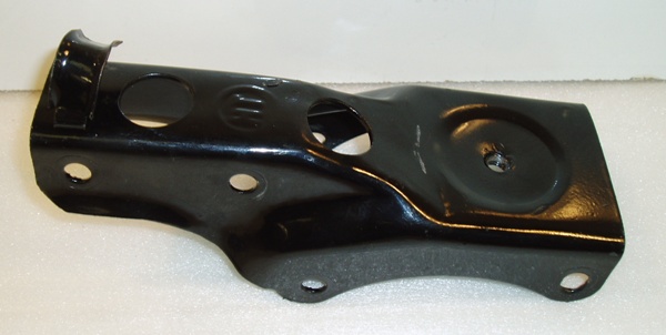 Engine Mounting Bracket